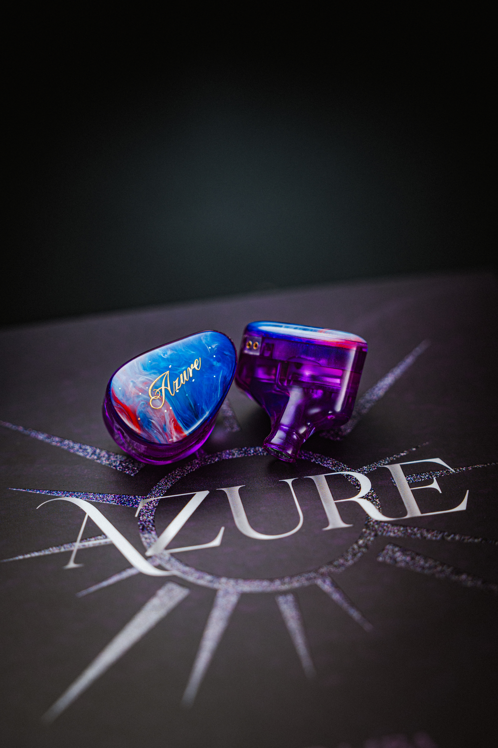 日本人の聴感に合わせて磨かれた<br>ハイブリッドイヤホン『Azure』